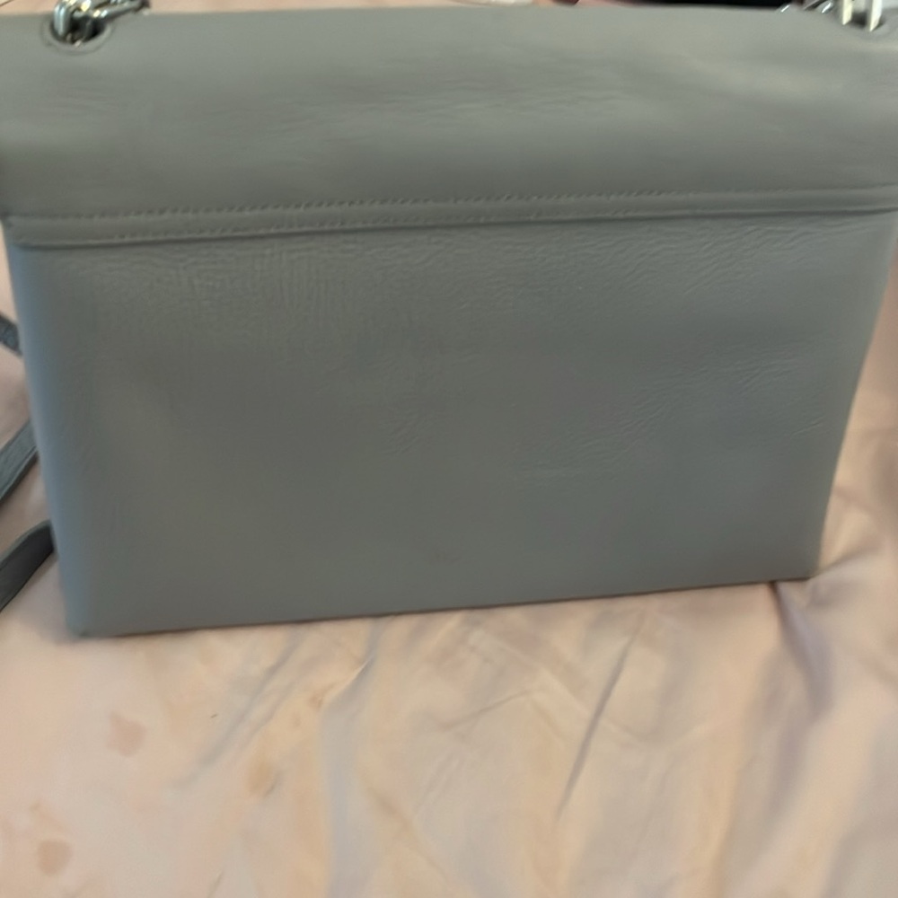 Ted Baker London purse minor wear and tare on the corners - Picture 3 of 7